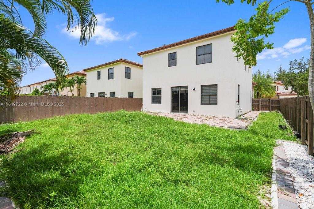 Small Image of 10016 NORTH WEST 89TH TER, Doral Number 40