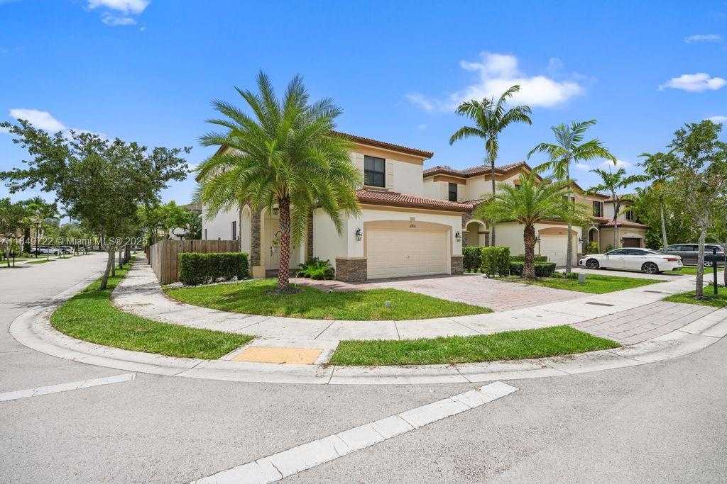 Small Image of 10016 NORTH WEST 89TH TER, Doral Number 6