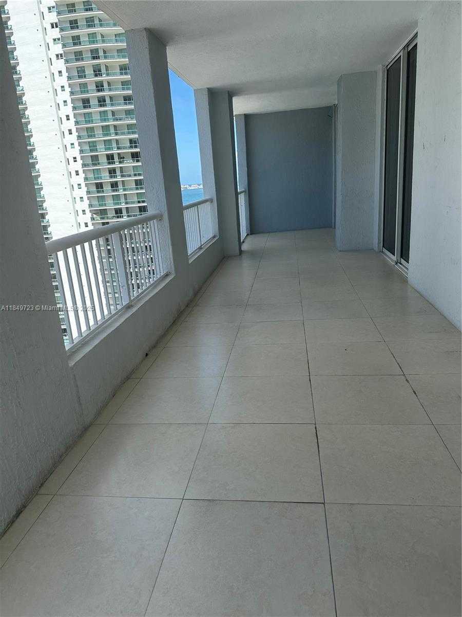 Small Image of 170 SOUTH EAST 14TH ST #2308, Miami Number 3