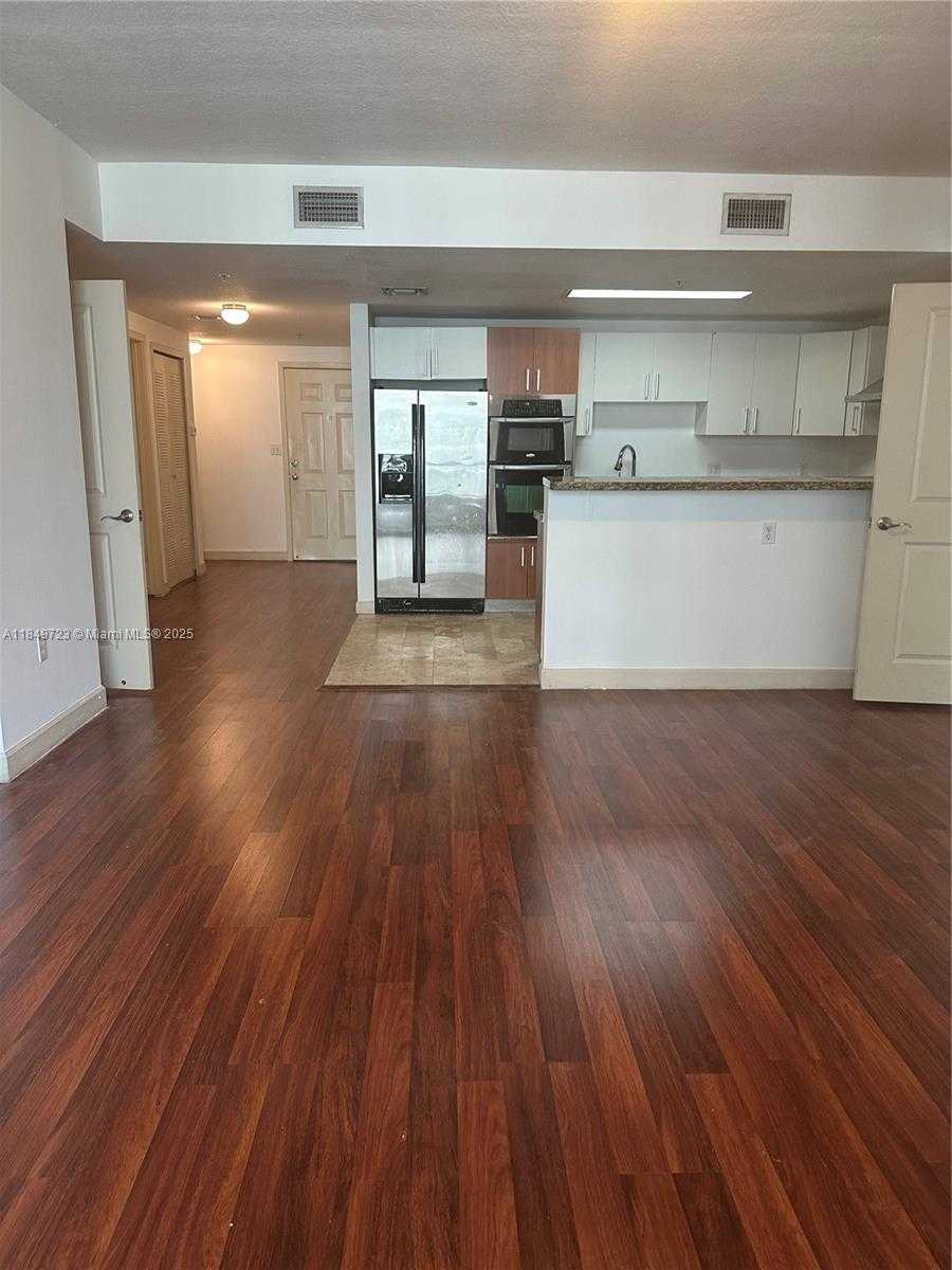 Small Image of 170 SOUTH EAST 14TH ST #2308, Miami Number 8