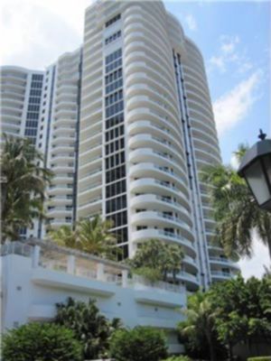 Small Image of 21200 POINT PL #404, Aventura Number 15
