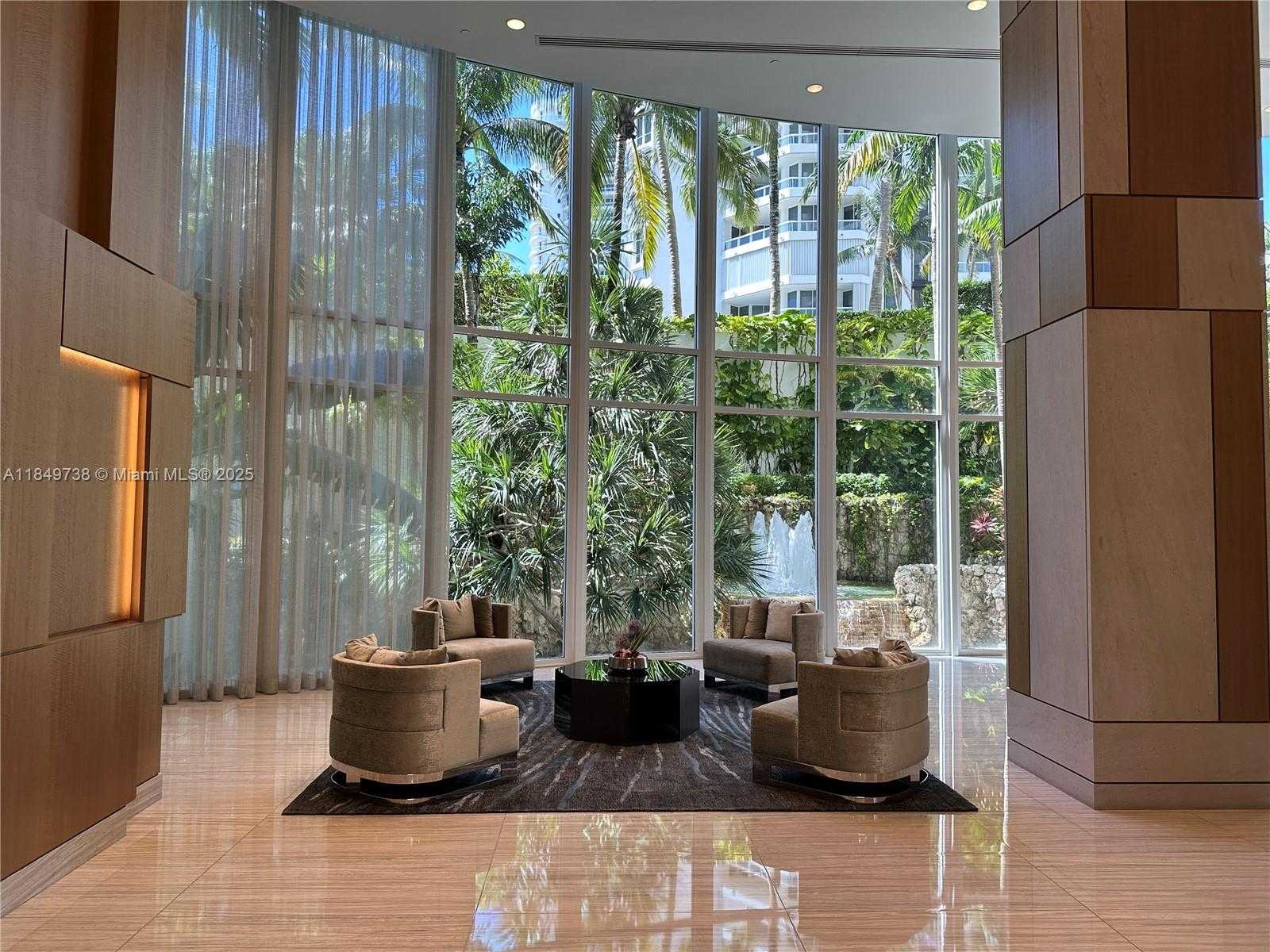 Small Image of 21200 POINT PL #404, Aventura Number 40