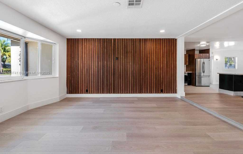 Small Image of 1415 COOLIDGE ST, Hollywood Number 11