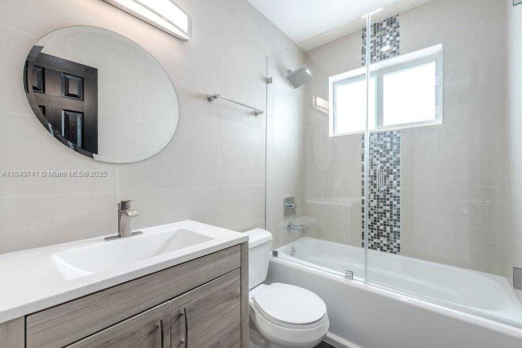Small Image of 1415 COOLIDGE ST, Hollywood Number 23
