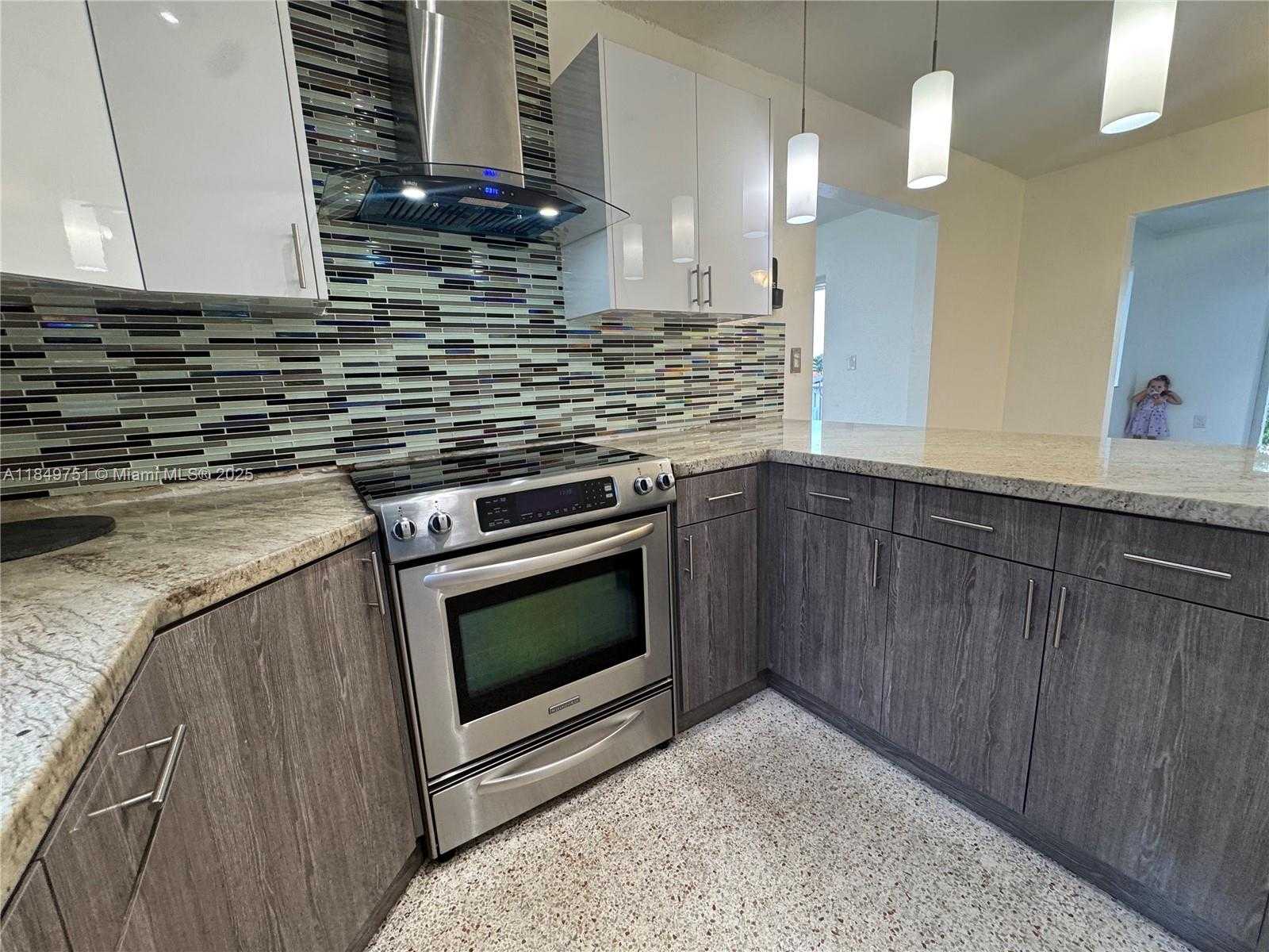 Small Image of 250 BEACOM BLVD #2, Miami Number 15