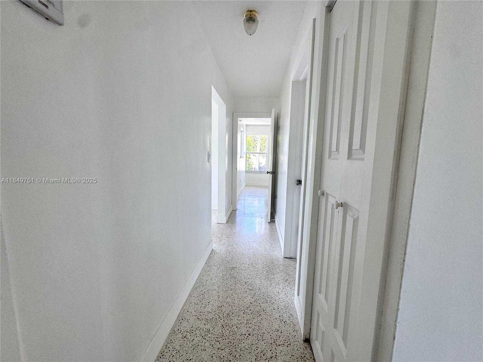 Small Image of 250 BEACOM BLVD #2, Miami Number 25