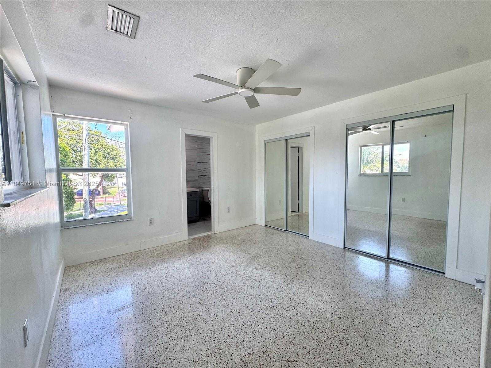 Small Image of 250 BEACOM BLVD #2, Miami Number 8