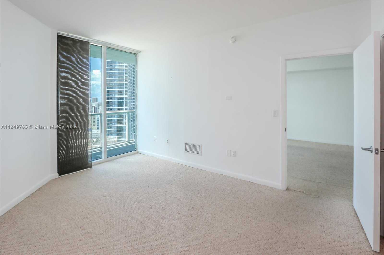 Small Image of 1900 NORTH BAYSHORE DR #2316, Miami Number 10