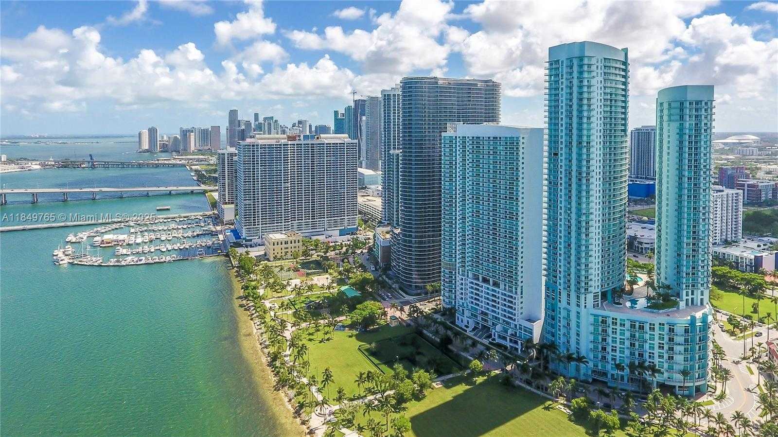Small Image of 1900 NORTH BAYSHORE DR #2316, Miami Number 2