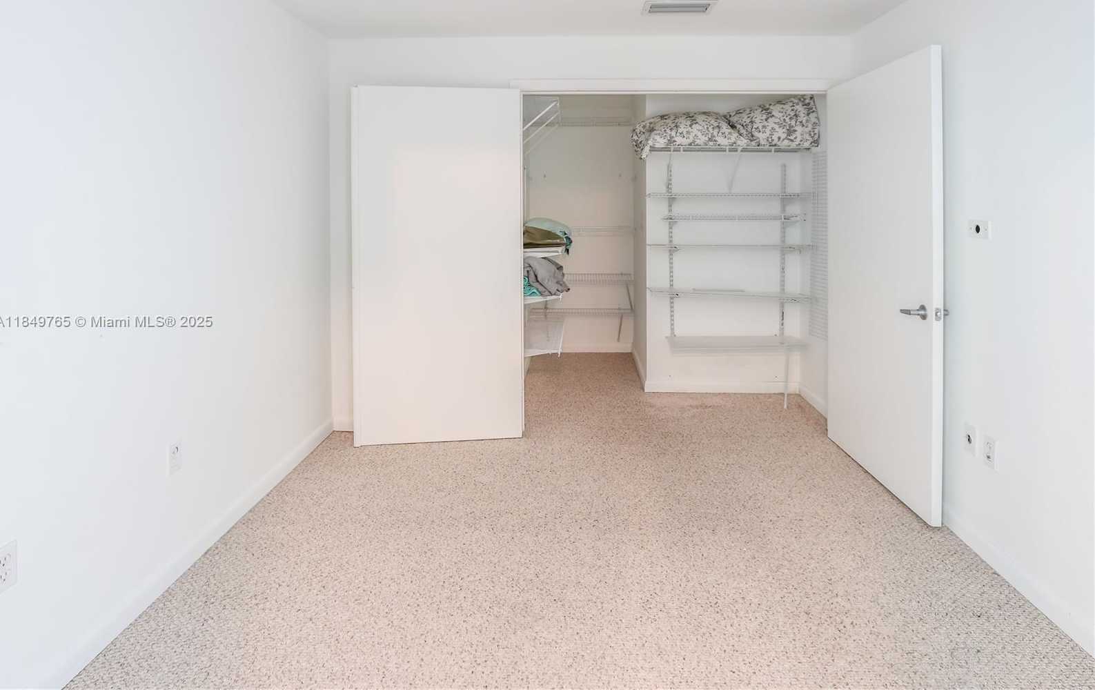 Small Image of 1900 NORTH BAYSHORE DR #2316, Miami Number 22
