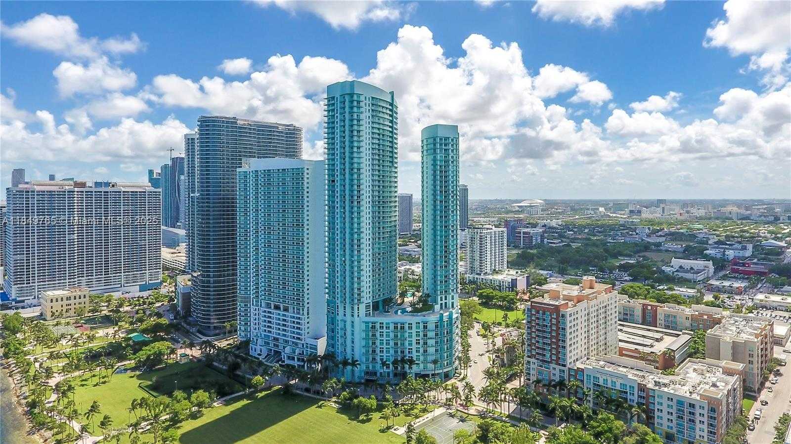 Small Image of 1900 NORTH BAYSHORE DR #2316, Miami Number 4