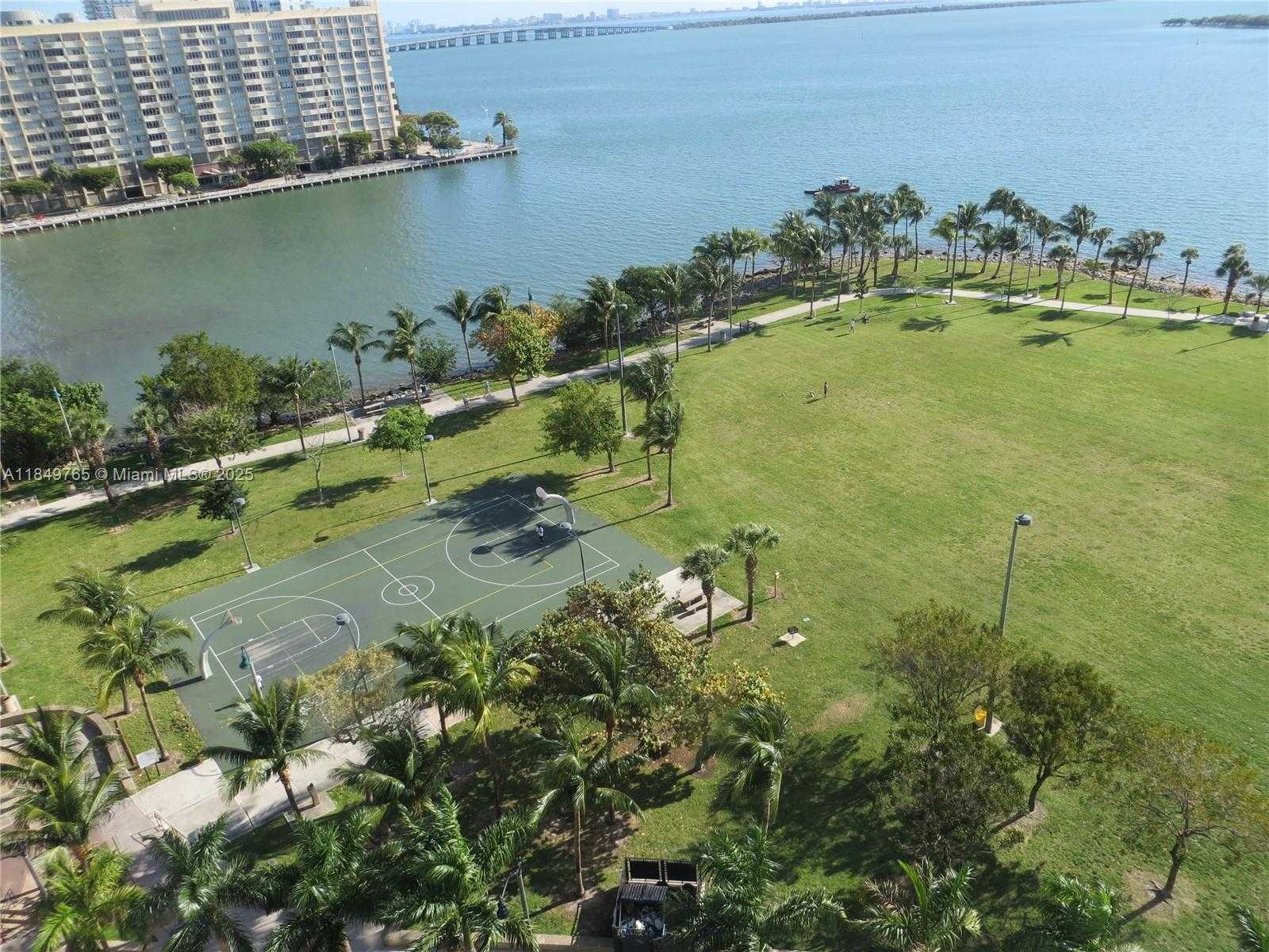 Small Image of 1900 NORTH BAYSHORE DR #2316, Miami Number 43