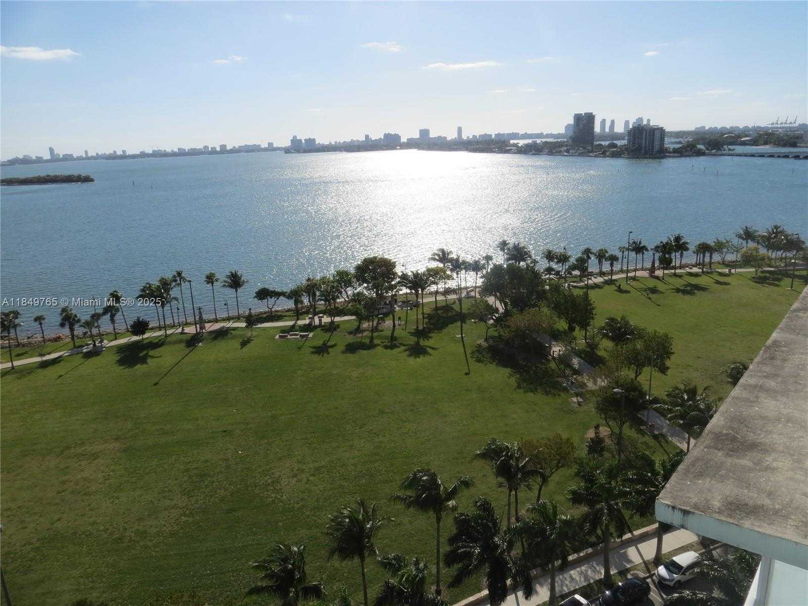 Small Image of 1900 NORTH BAYSHORE DR #2316, Miami Number 44