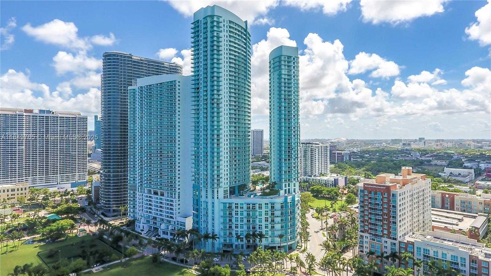 Small Image of 1900 NORTH BAYSHORE DR #2316, Miami Number 5