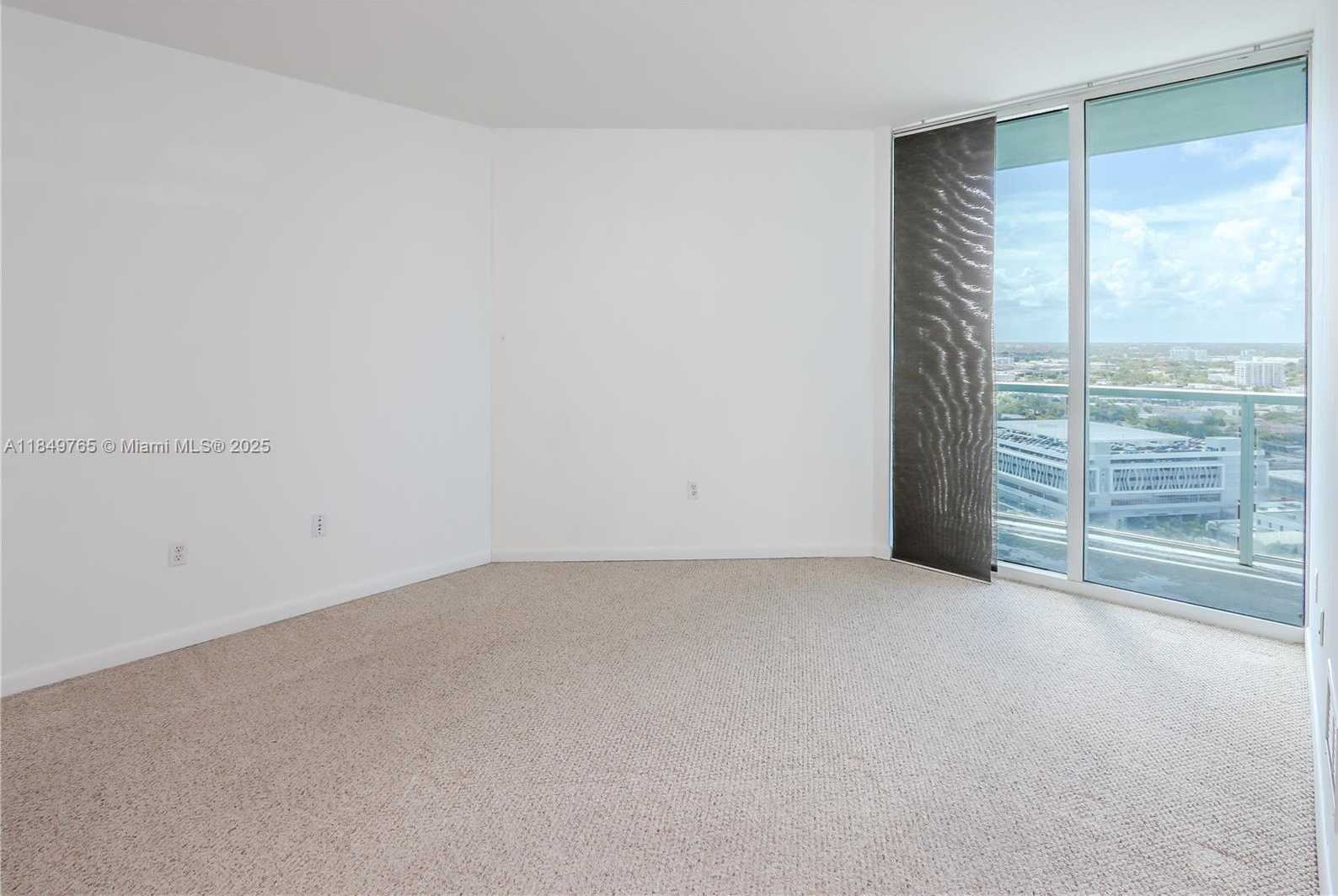 Small Image of 1900 NORTH BAYSHORE DR #2316, Miami Number 9