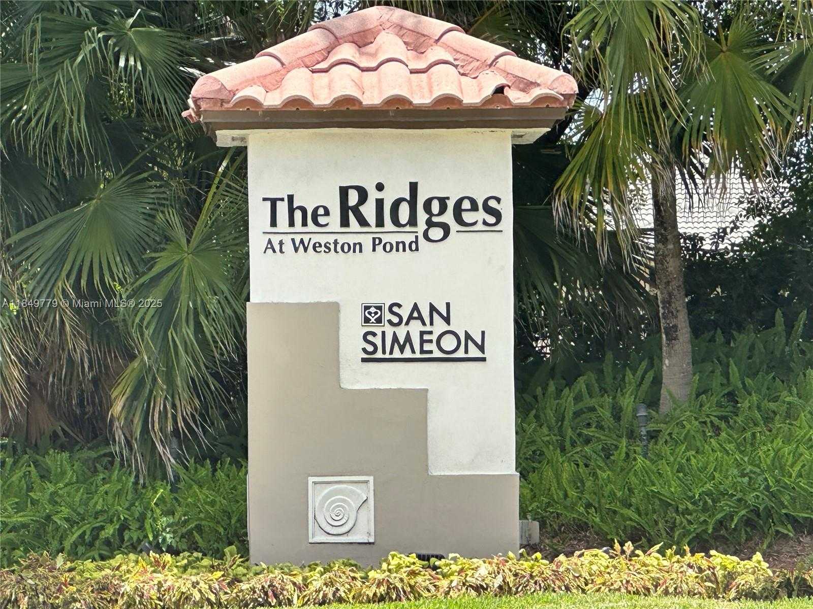 Small Image of 4383 LAUREL RIDGE CIR, Weston Number 42