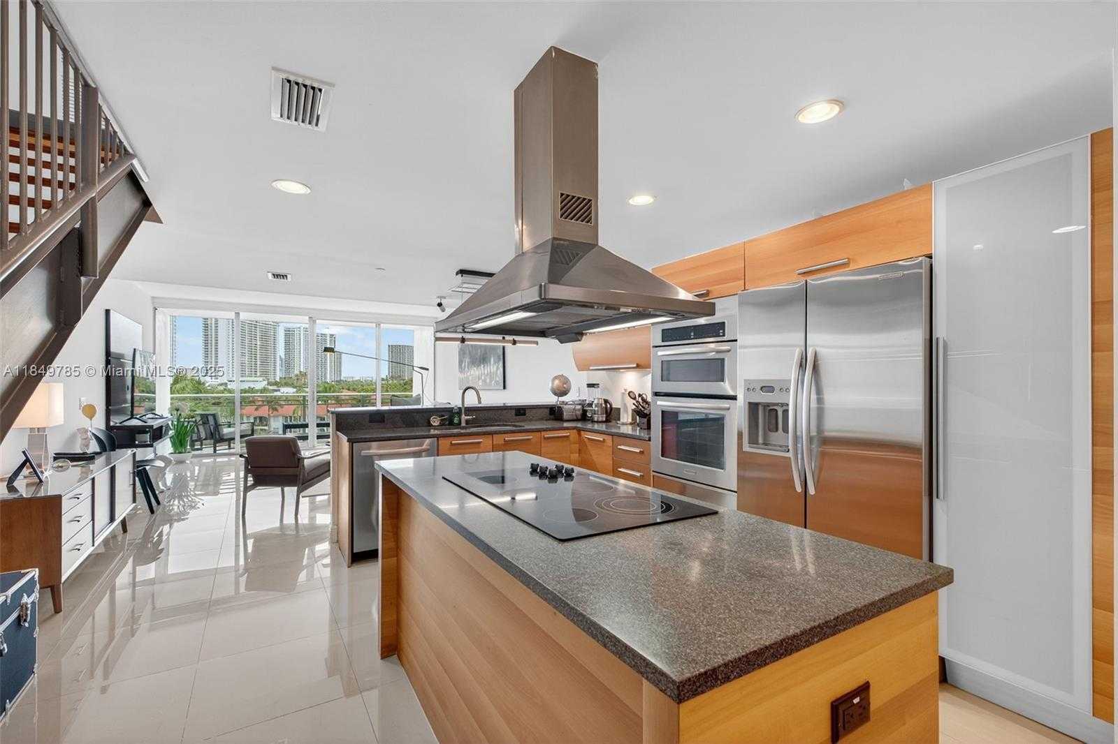 Small Image of 2950 NORTH EAST 188TH ST #446, Aventura Number 9