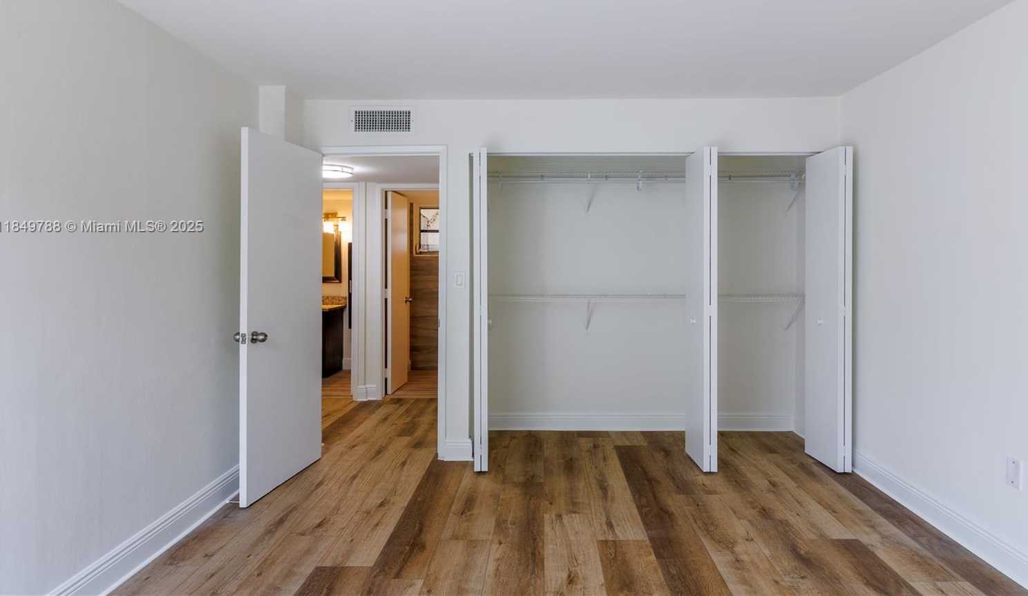 Small Image of 8870 FONTAINEBLEAU BLVD #410, Miami Number 21