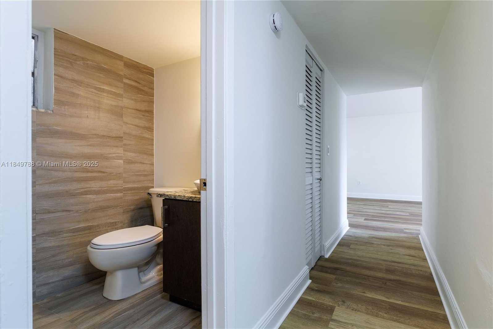 Small Image of 8870 FONTAINEBLEAU BLVD #410, Miami Number 23