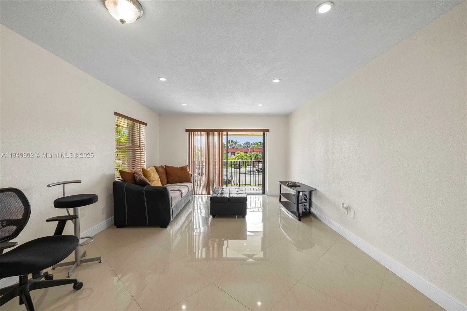 Small Image of 10401 SOUTH WEST 108TH AVE #243, Miami Number 2