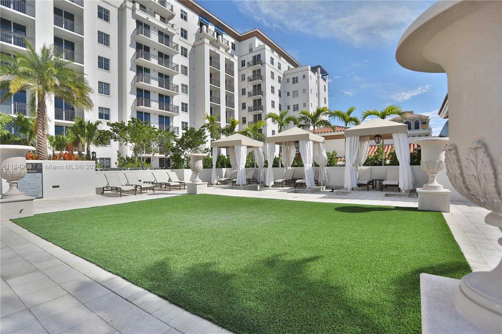 Small Image of 2000 SALZEDO STREET #1415, Coral Gables Number 2