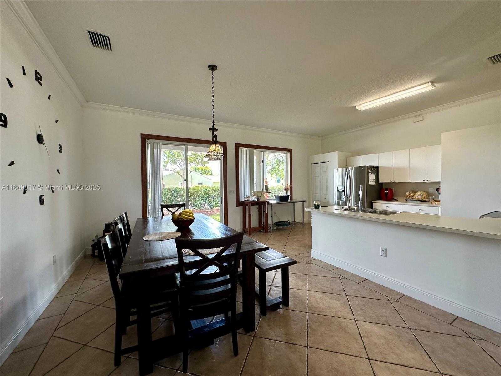 Small Image of 2340 SOUTH EAST 5TH CT, Homestead Number 15