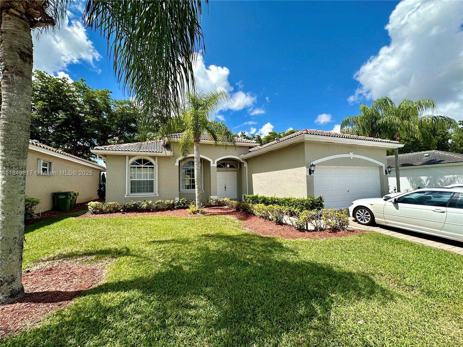 Small Image of 2340 SOUTH EAST 5TH CT, Homestead Number 2