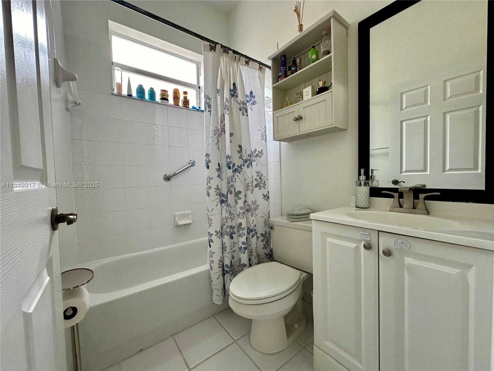 Small Image of 2340 SOUTH EAST 5TH CT, Homestead Number 29