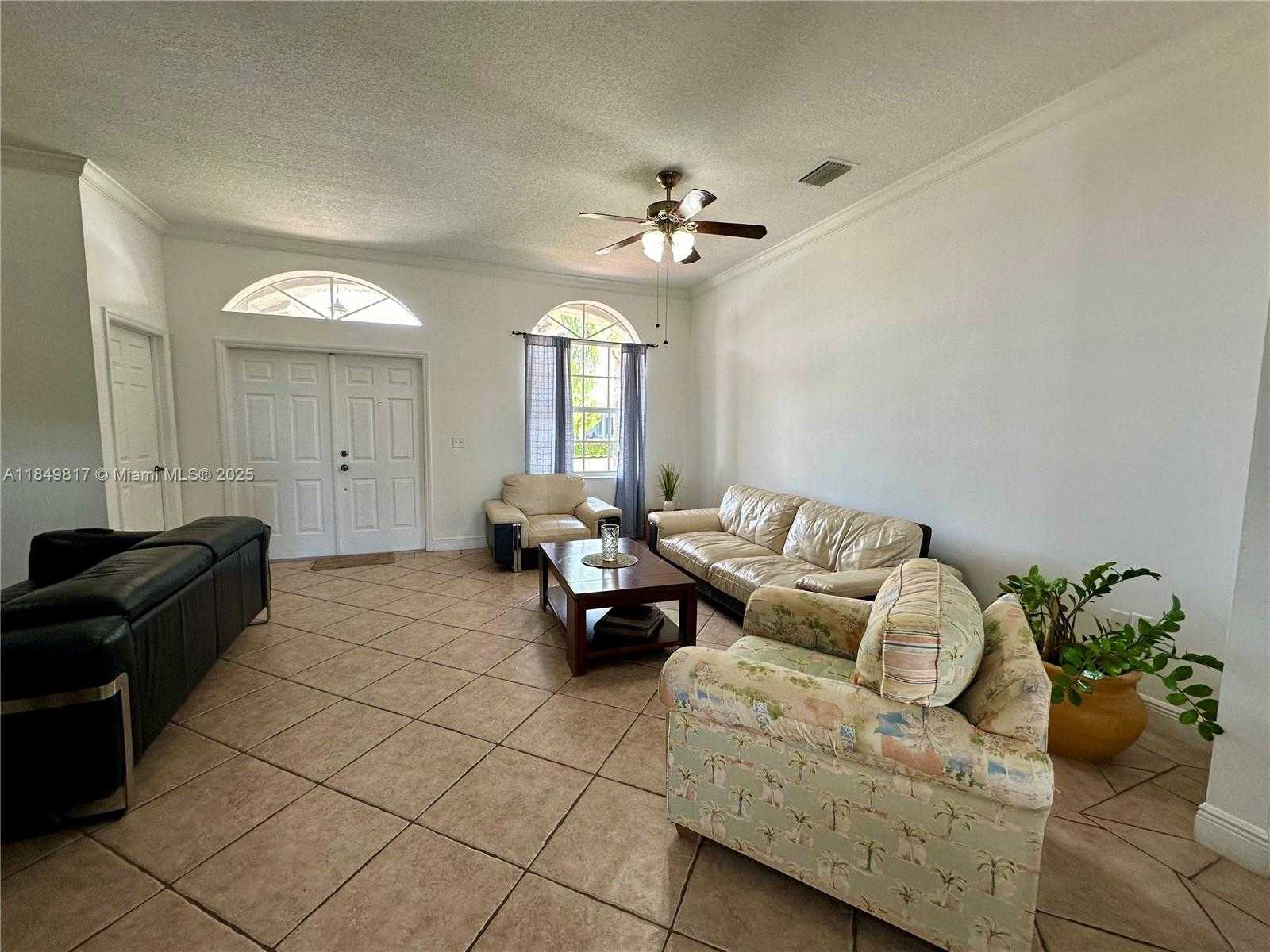 Small Image of 2340 SOUTH EAST 5TH CT, Homestead Number 9