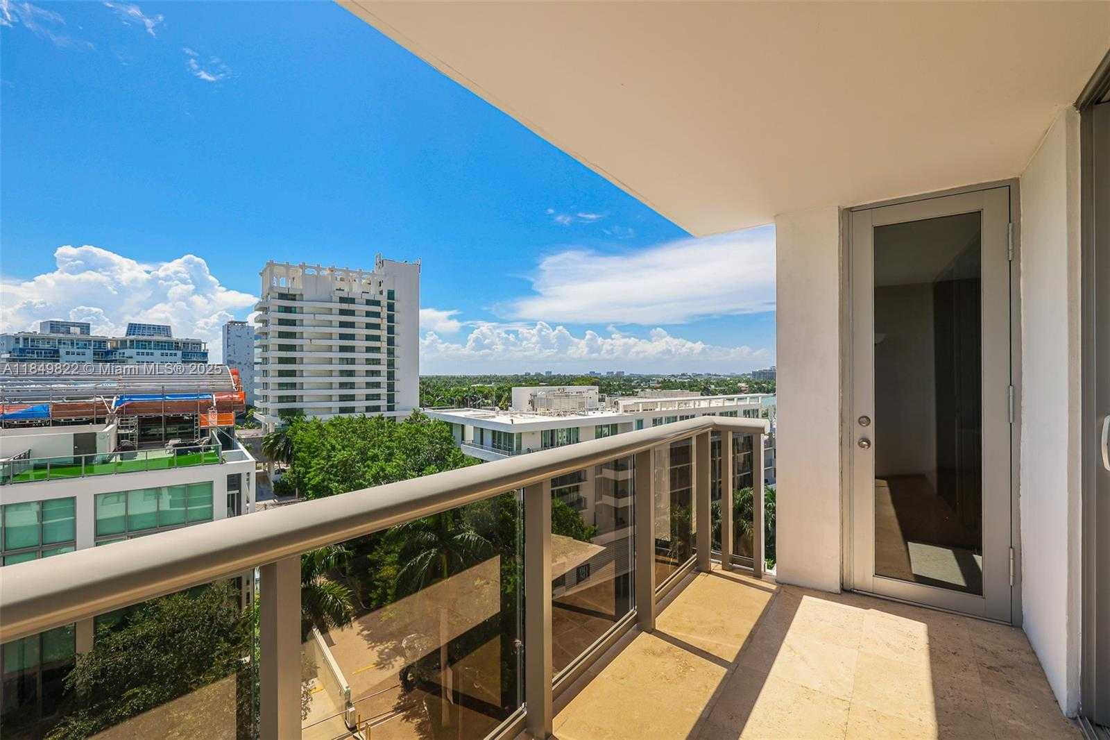 Small Image of 6039 COLLINS AVE #936, Miami Beach Number 18