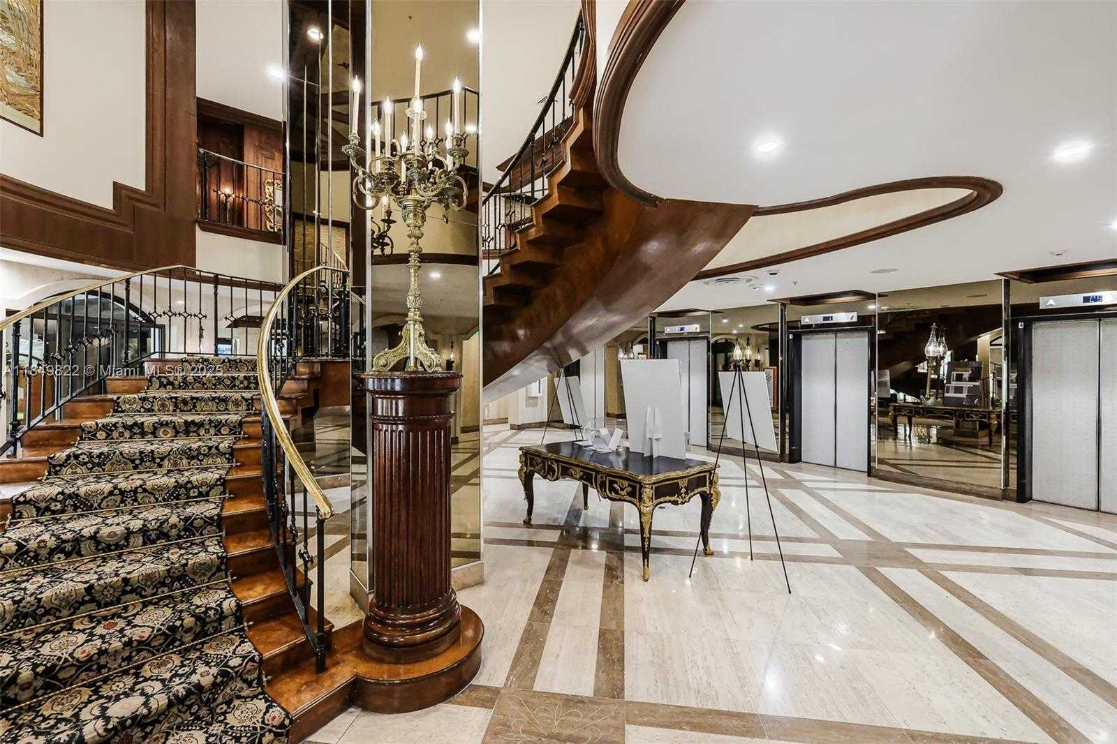 Small Image of 6039 COLLINS AVE #936, Miami Beach Number 35