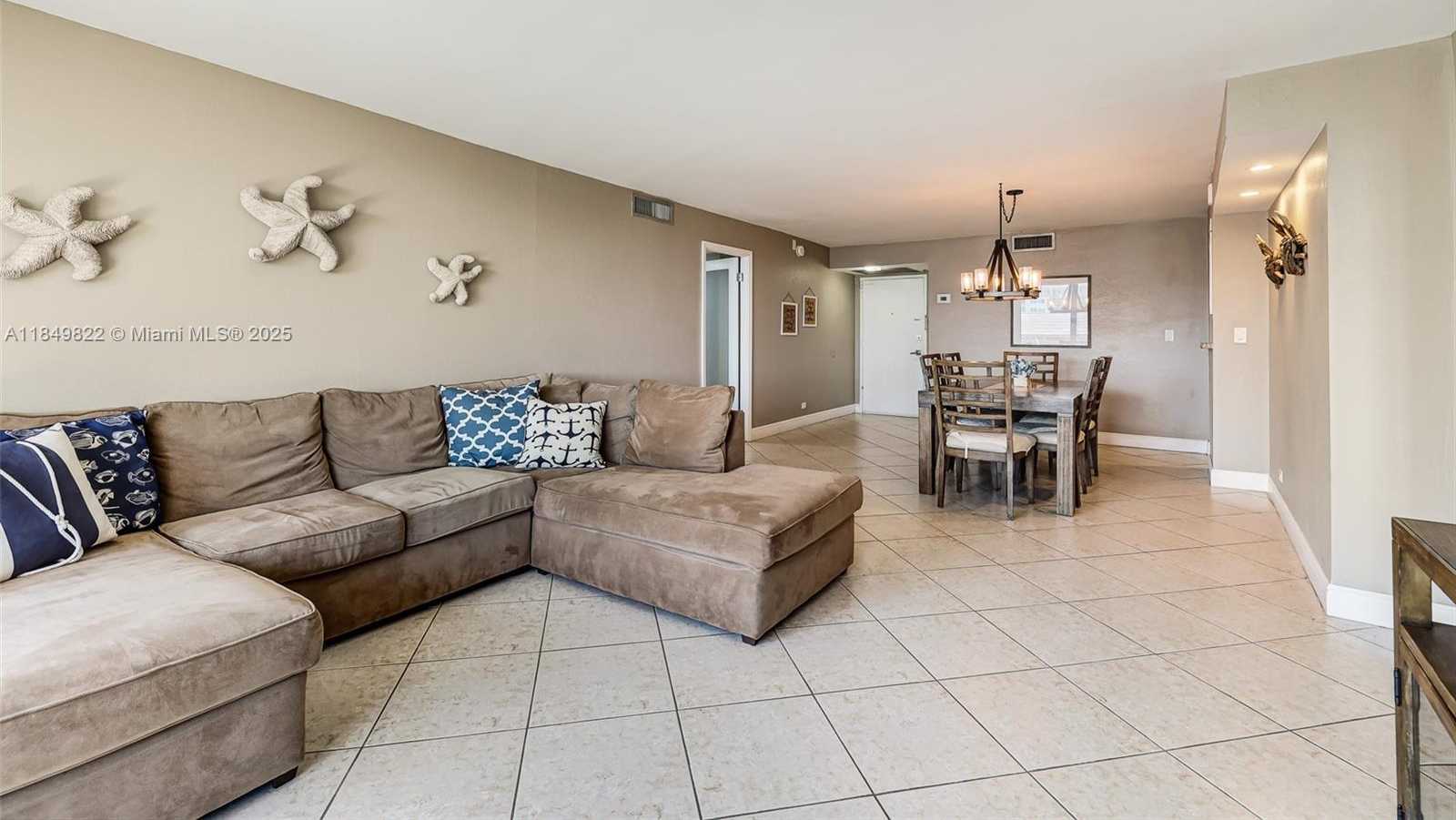 Small Image of 6039 COLLINS AVE #936, Miami Beach Number 6