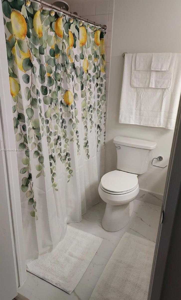 Small Image of 14911 SOUTH WEST 80 ST #115, Miami Number 10