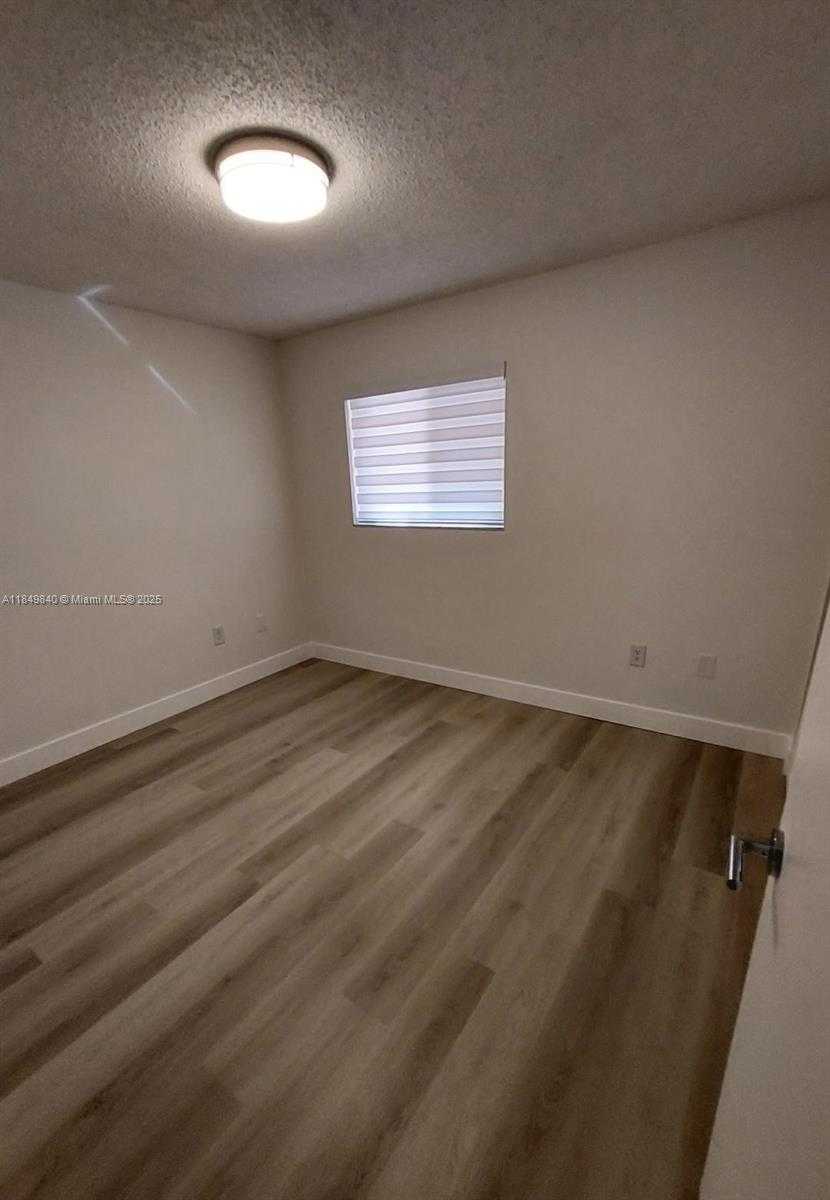 Small Image of 14911 SOUTH WEST 80 ST #115, Miami Number 12