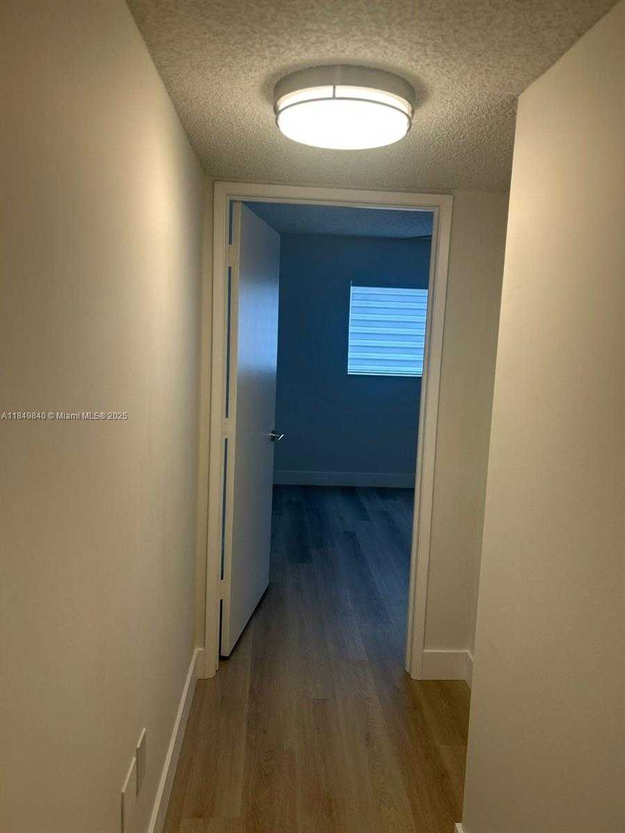 Small Image of 14911 SOUTH WEST 80 ST #115, Miami Number 16