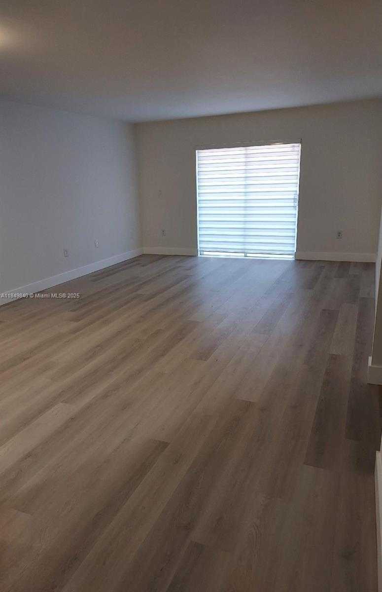 Small Image of 14911 SOUTH WEST 80 ST #115, Miami Number 20