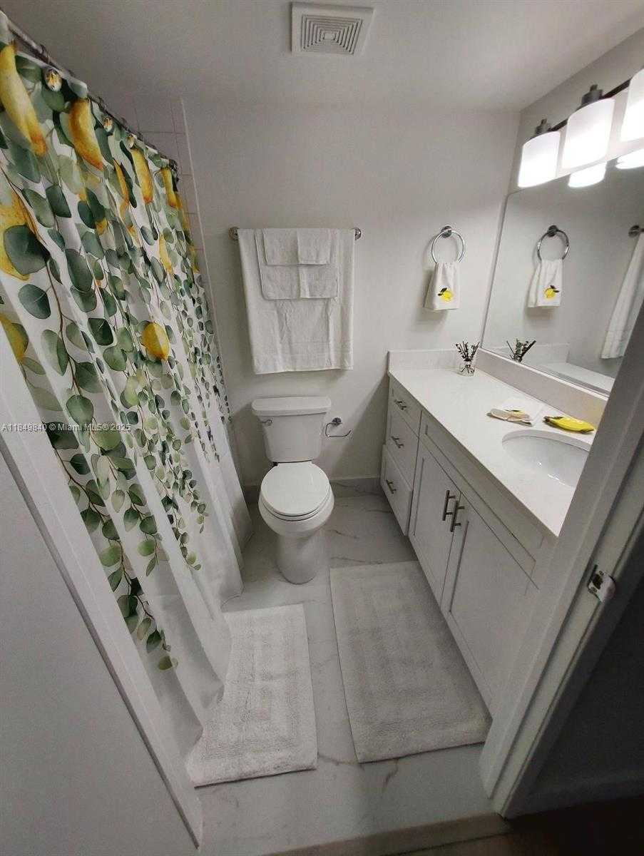 Small Image of 14911 SOUTH WEST 80 ST #115, Miami Number 9