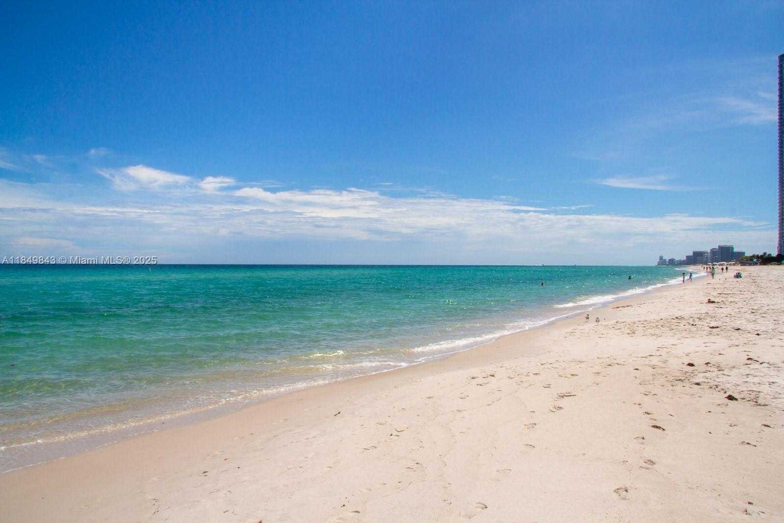 Small Image of 16500 COLLINS AVE #1752, Sunny Isles Beach Number 15