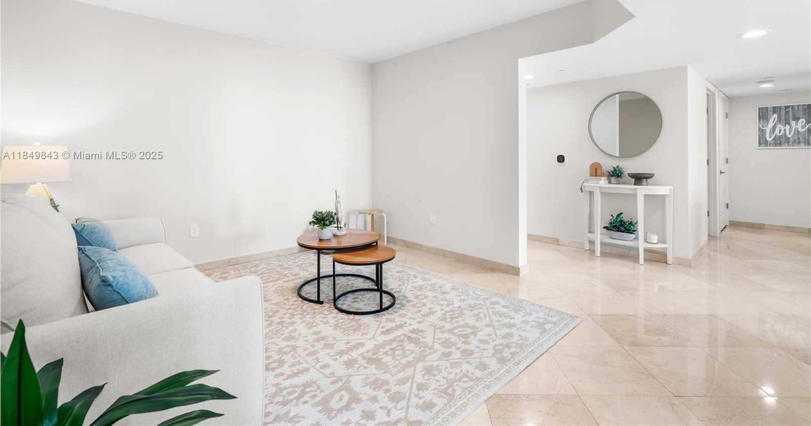 Small Image of 16500 COLLINS AVE #1752, Sunny Isles Beach Number 20