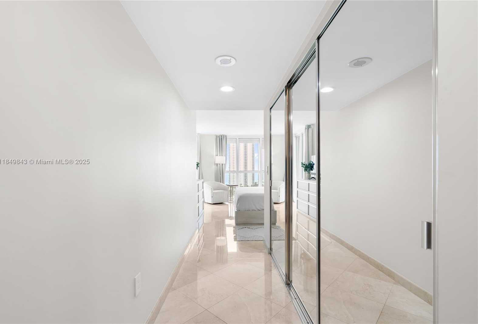Small Image of 16500 COLLINS AVE #1752, Sunny Isles Beach Number 33
