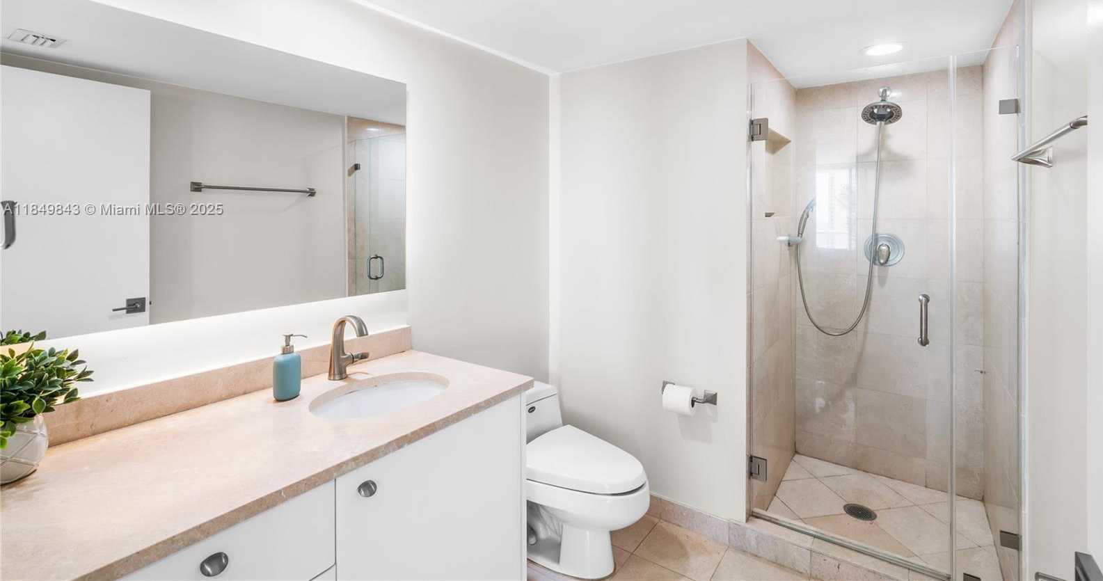 Small Image of 16500 COLLINS AVE #1752, Sunny Isles Beach Number 46