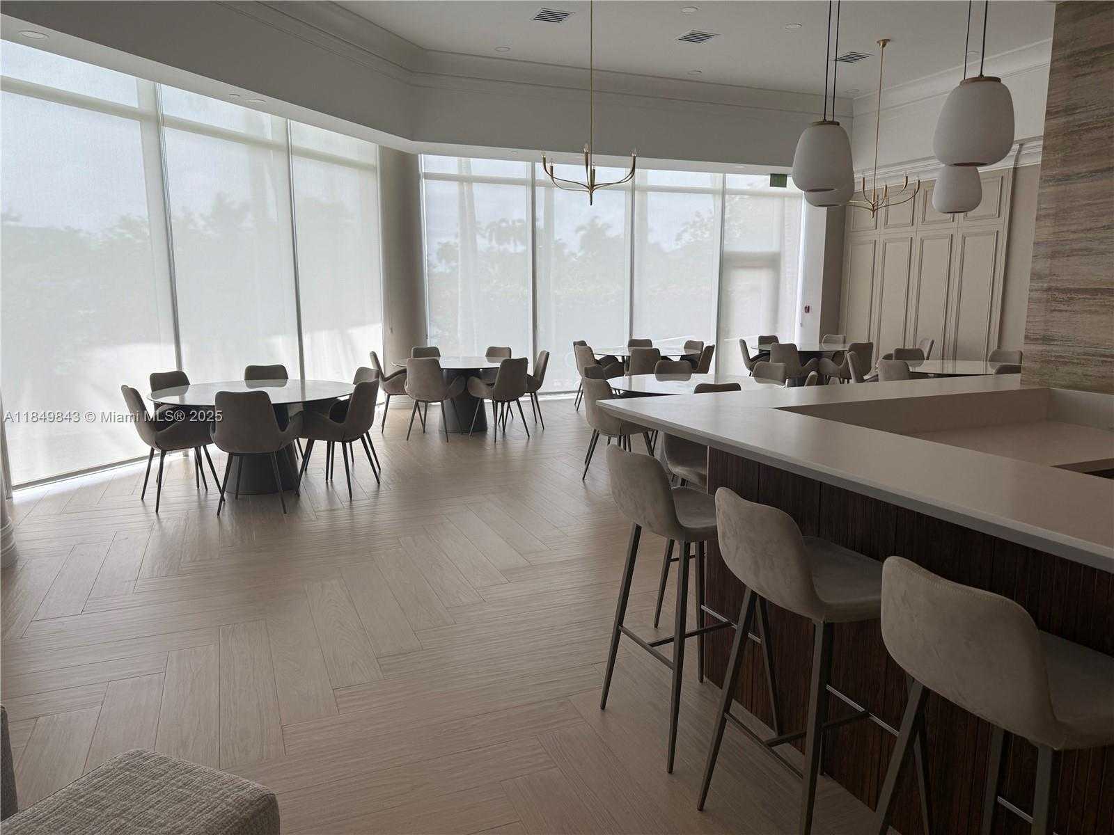 Small Image of 16500 COLLINS AVE #1752, Sunny Isles Beach Number 59