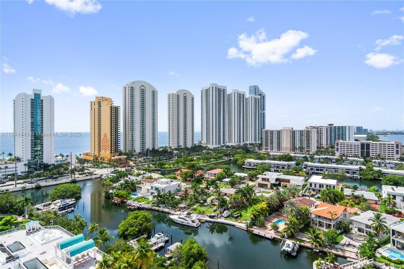 Small Image of 16500 COLLINS AVE #1752, Sunny Isles Beach Number 9