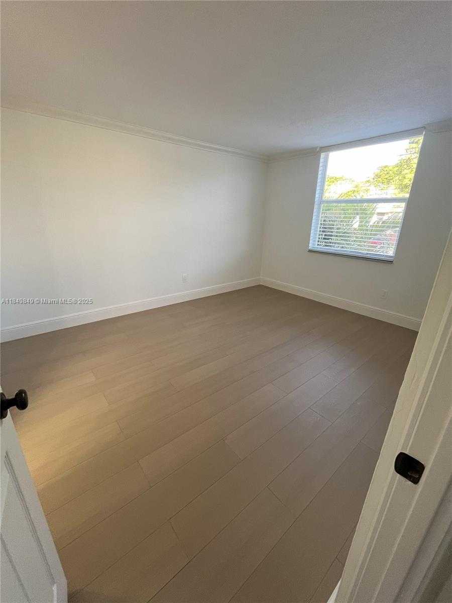 Small Image of 8311 SOUTH WEST 142ND AVE #I204, Miami Number 14