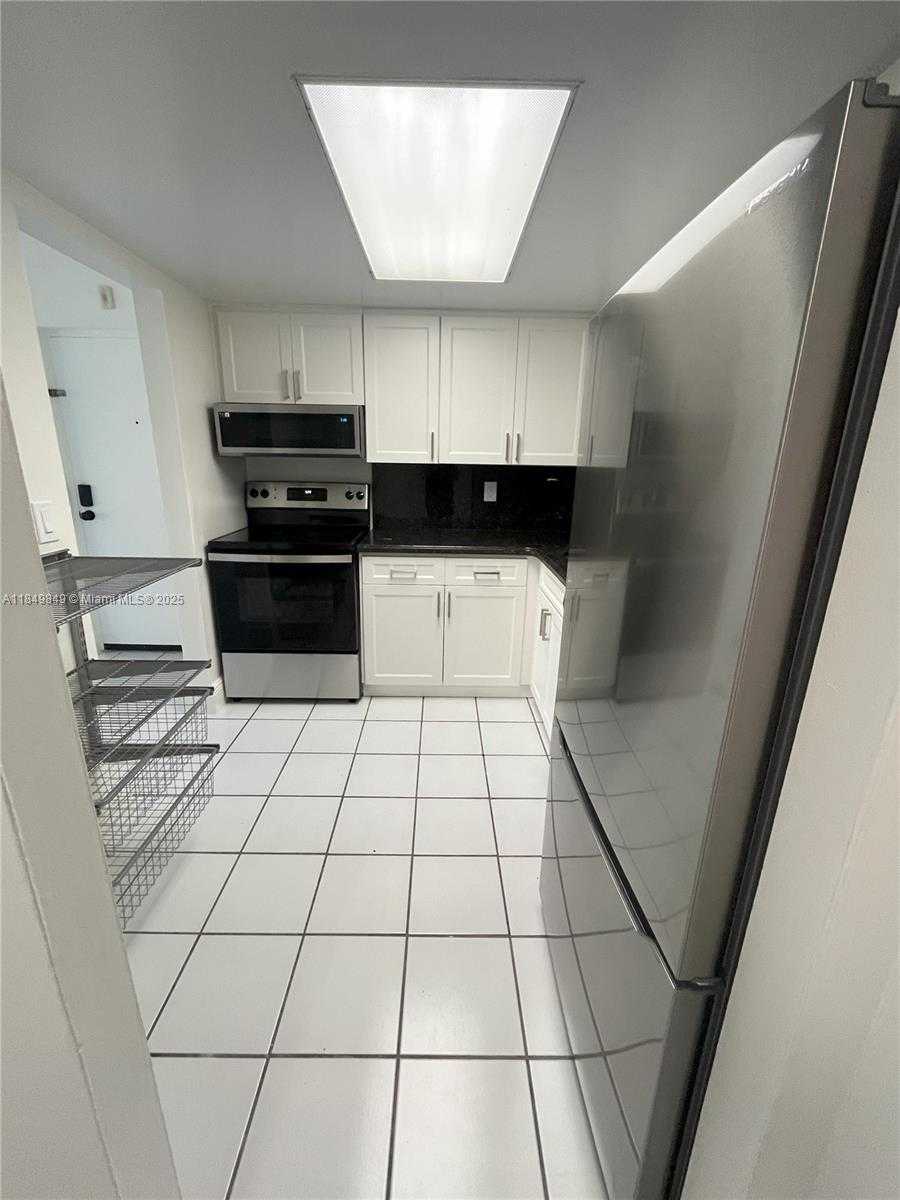 Small Image of 8311 SOUTH WEST 142ND AVE #I204, Miami Number 8
