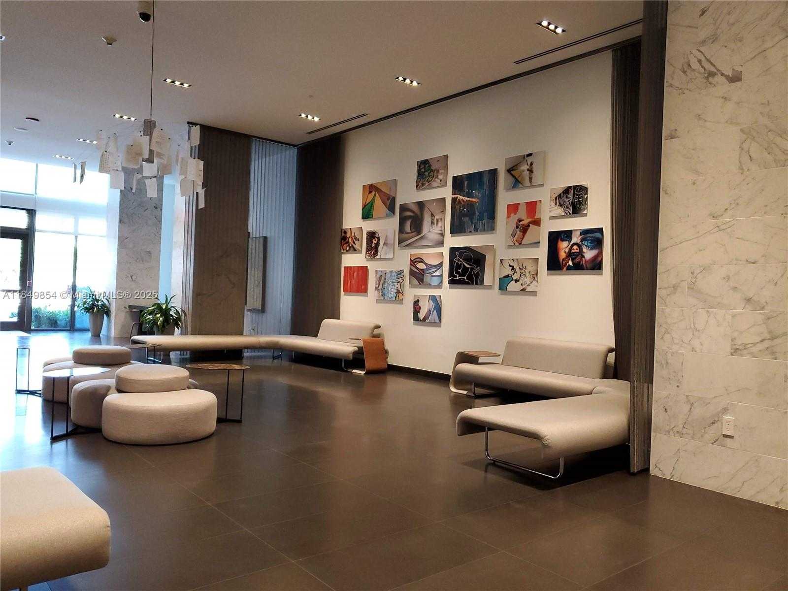 Small Image of 1600 NORTH EAST 1ST AVE #1801, Miami Number 23