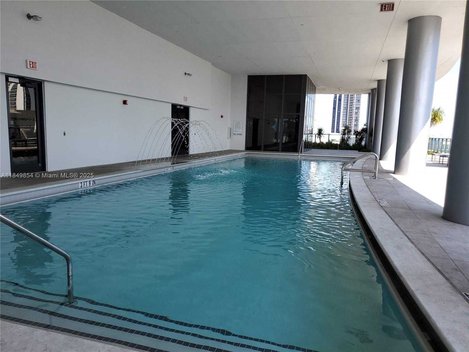 Small Image of 1600 NORTH EAST 1ST AVE #1801, Miami Number 28