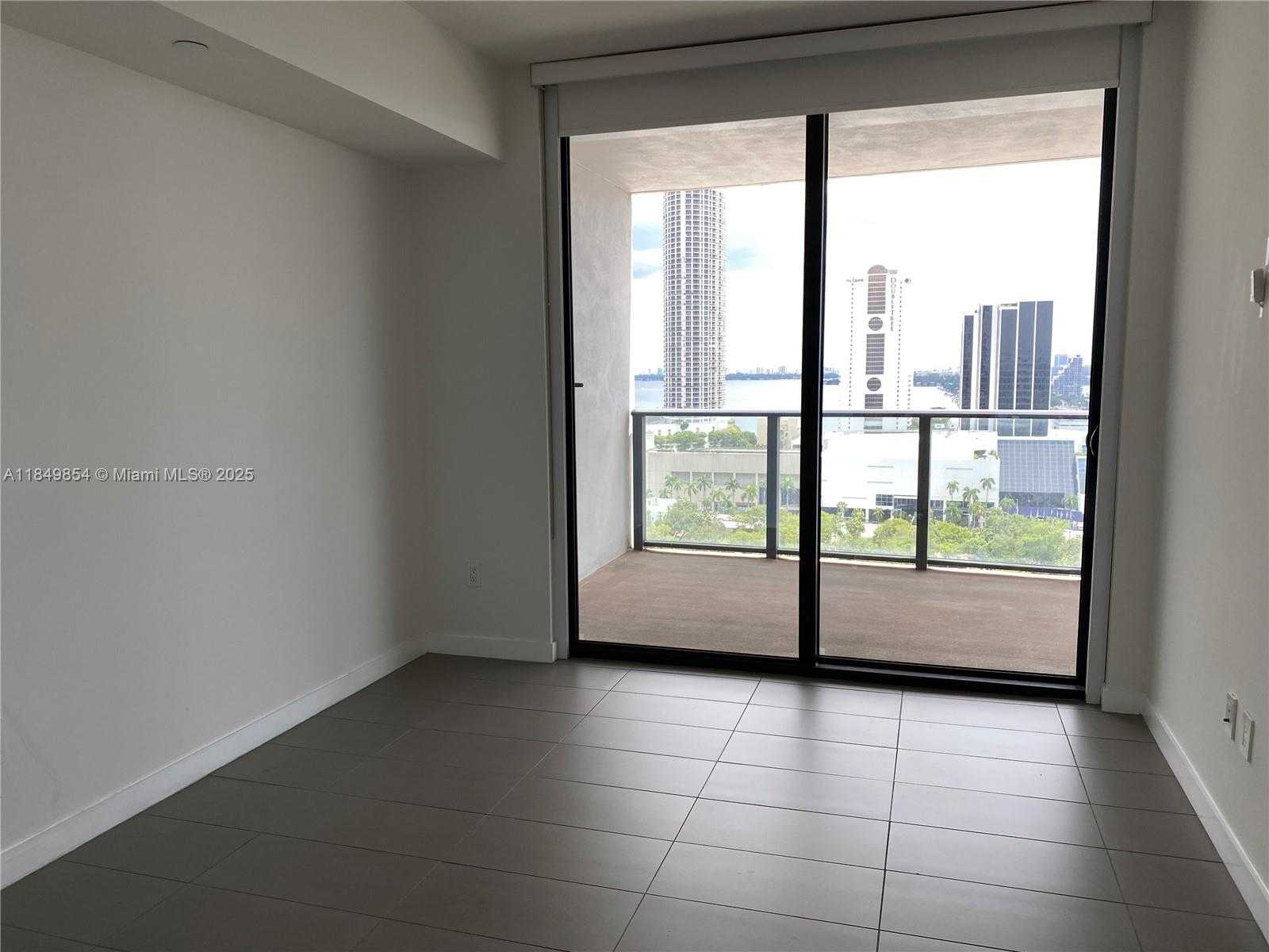 Small Image of 1600 NORTH EAST 1ST AVE #1801, Miami Number 8