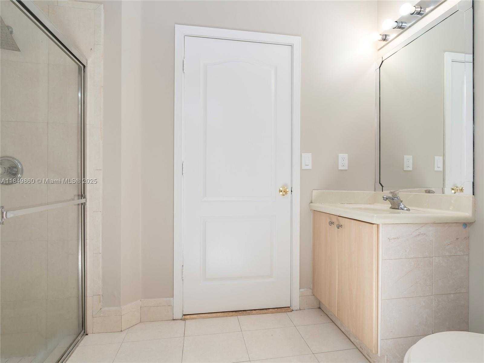 Small Image of 16523 SOUTH WEST 66TH ST, Miami Number 10