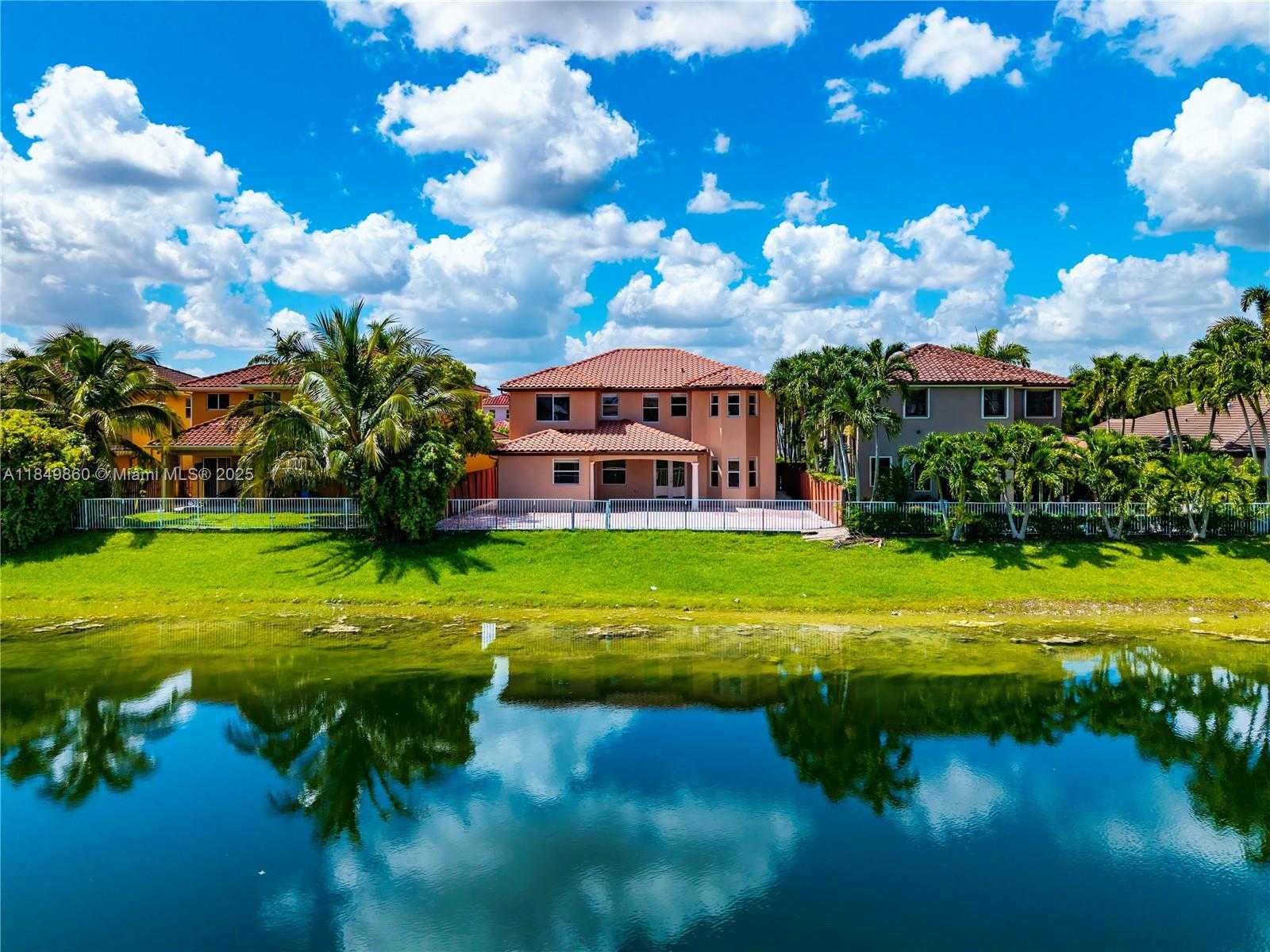 Small Image of 16523 SOUTH WEST 66TH ST, Miami Number 20